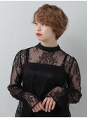 ショートパーマ/無造作[新宿/新宿駅/白髪ぼかし]