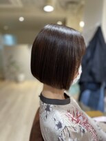 ハピエル ヘアークルー(HAPPYEL hair crew)&nbsp;20代30代40代大人かわいいツヤ感立体感前下がりショートボブ