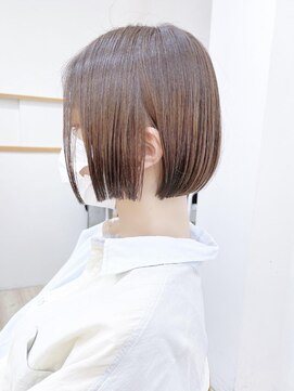 モリオ フロム ロンドン 成増店 【morio成増 芹澤】ぱっつん ミニボブ 髪質改善カラー