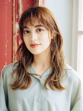 フェティッシュ(fetish) ゆる巻きセミロング