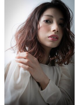 カバーヘア ブリス 志木南口駅前店(COVER HAIR bliss) ミルクティーピンク立体感小顔ウェーブミディアムv志木20代30代