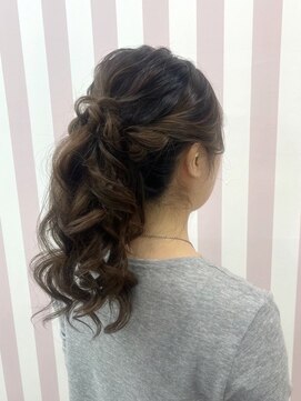 ゴート アミティ(G.O.A.T AMITY) ガーリースタイル/心斎橋/ヘアメ/セットサロン