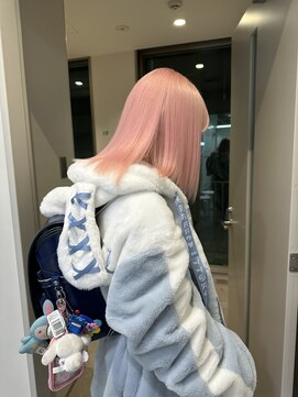 モニカ 原宿店(MONIQA) ホワイトピンク