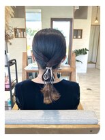 ミミフルール(mimi fleur)&nbsp;タイトヘアアレンジ