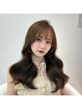 ロンドルピナス 小倉(Lond Lupinus) ブルーブラック/ワイドバング/美髪のススメ/外ハネボブ/北九州