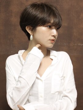 シアンデルカ(CYANDELUCCA) 大人のショートヘア