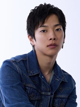 アクシー ヘアーアンドメイク(AXY HAIR&MAKE) 七三ツーブロックアップバング波巻きツイストスパイラルパーマ