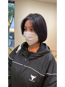 シフト(SHEEFT) センターパート×艶感20代30代40代大人可愛い☆ショートボブ