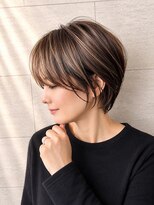 イートンクロップガーデン(Eton Crop Garden)&nbsp;横顔美人ひし形ショート