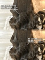 ラビス 池袋(Lovis) ミルクティーブロンド/ダークグレー/ワンホンレイヤー