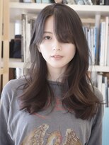 ビュートリアム 福岡(BEAUTRIUM)&nbsp;洗練されたナチュラル美髪大人のローレイヤー×艶ブラウンロング