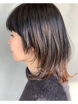 テトヘアー(teto hair) medium［ウルフカット・グラデーションカラー・レイヤー］