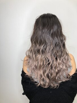 エミュスト(Emuest) 【Emuest心斎橋】グラマラス×グラーデーション×３Dカラー