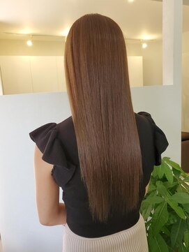 グランディールヘアデザイン(grandir hairdesign) ケアカラーでつやつやストレート