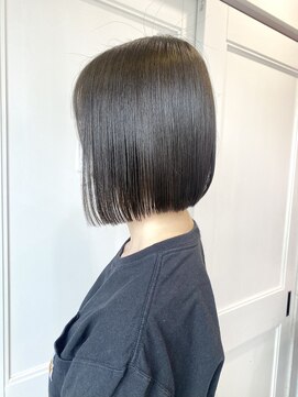 へアメイクワンプラス 四日市(HAIR MAKE ONEplus) オリーブブラウン/秋冬カラー/ブリーチなし/ボブ×切りっぱなし