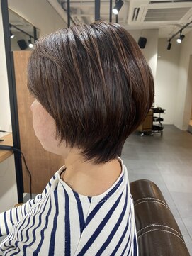 ナッジ(Nudge) ショートボブ