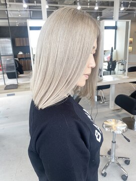 オリ(‘Oli) ホワイトベージュ