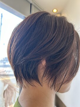 ヘアアンドスパ アイリス hair&spa Iris ナチュラルショート