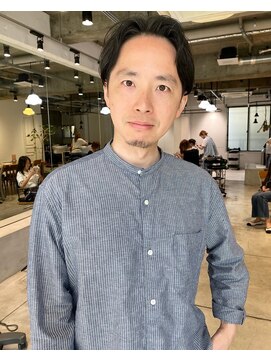 ダンボ(DUMBO) サイド刈り上げのroundグラデーション
