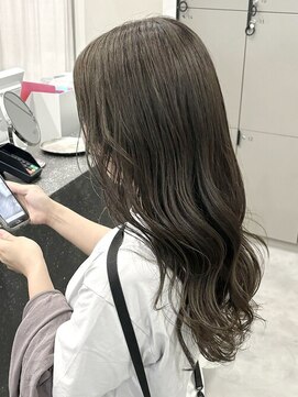 ブランコ トレス 岐阜(BLANCO tres) オリーブベージュ/ロングローレイヤー