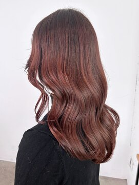 アイティーバイアルバム 松戸店(IT by ALBUM) 似合わせカットメルティカラーフェミニンロング_ba497101