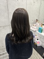 ネウィ 池袋(newi) 赤み消しオリーブ