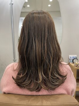 トトノウ ロングヘア