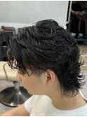 ミディアムレイヤーセンターパートニュアンスシャドウパーマ