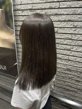 ヘアリゾート粋 ドゥオ 新宿南口店(dua) 【赤味を抑えてクールな女性へ】