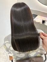 エン バイ ユアーズヘア 銀座店(eN° by youres hair)&nbsp;髪質改善縮毛矯正 地毛風ストレート 絹髪矯正  グレージュ