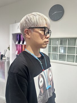 カラ ヘアーサロン(Kala Hair Salon) ハイライトバレイヤージュダブルカラーケアブリーチ20代30代40代
