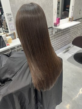 アウラ 近鉄八尾駅前店(Aura) 艶髪カラーx髪質改善UPTOGLOSS