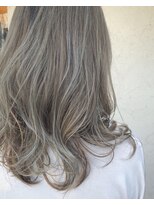 モードケイズ 阪急茨木店(MODE K's)&nbsp;透明感バッチリ