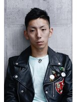 フリージア美容室 欧米風刈上げ　ショートレイヤー