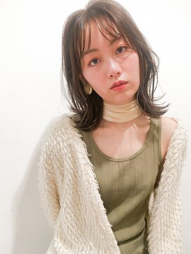 リタ(Lita) 大人の切りっぱなしミディ グレージュ☆