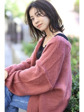 プランツヘアー 大人女性人気!スタイリング簡単ミディアムスタイル