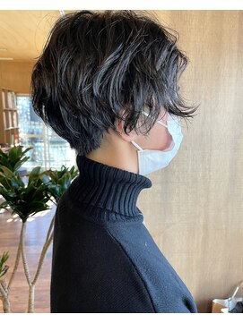 テントヘアー(tent hair) 黒髪ショートパーマstyle*