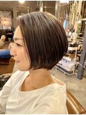 ショートボブ