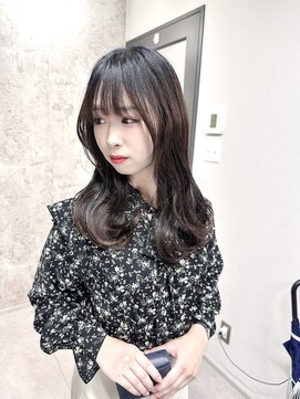 ヨペ(yeope) 【波ウェーブ巻きが可愛い】レイヤーカット