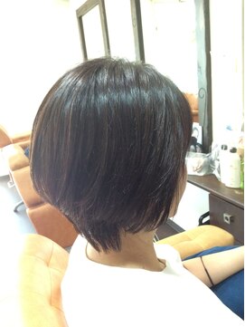 ドルセット ショートボブ