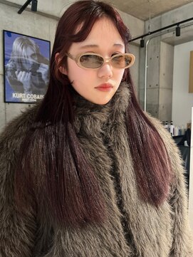 シキ(SIKI) 【yui】赤すぎない赤カラー