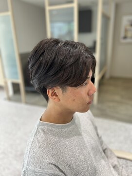 アッシュ 宮前平店(Ash) フェザーカット