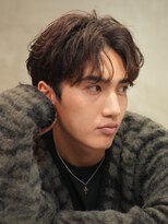 フィフスパーク(fifth PARK)&nbsp;自然な毛流れでラフにキマるセンターパート×フェザーパーマ