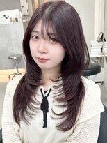 ジィルム(XELM)&nbsp;ハイライトカラーミルクティーベージュレイヤーカット