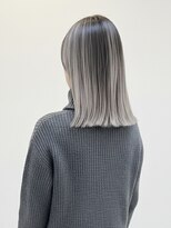 ウェーブス 大宮西口店(wave's)&nbsp;シルキーグレージュ×影色バレイヤージュ/切りっぱなしボブ