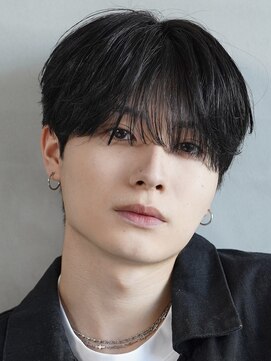 フィフス(fifth) 原宿メンズカットシースルーマッシュ韓国メンズヘア刈り上げなし