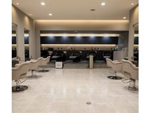 シーエヌナカオ(cn nakao)の雰囲気（落ち着きのある店内☆ [縮毛矯正,白髪染めも◎]）