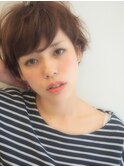 小顔ひし形フォルムショート