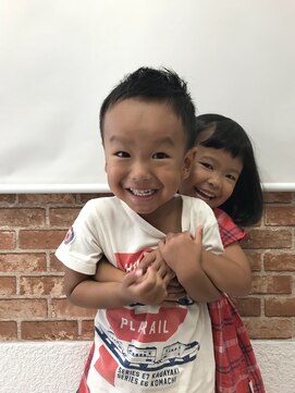 町上津役の美容室 双子kidsカット