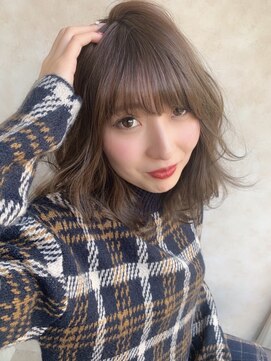 ウィクシー(wixy) うざバンク×ミディアム